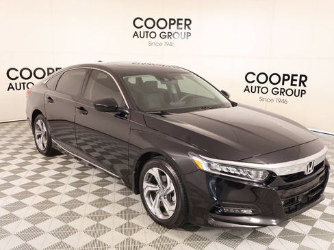 Used 2020 Honda Accord EX image 1