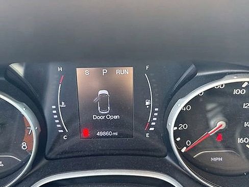 Used 2019 Jeep Compass Latitude AWD/4WD image 5