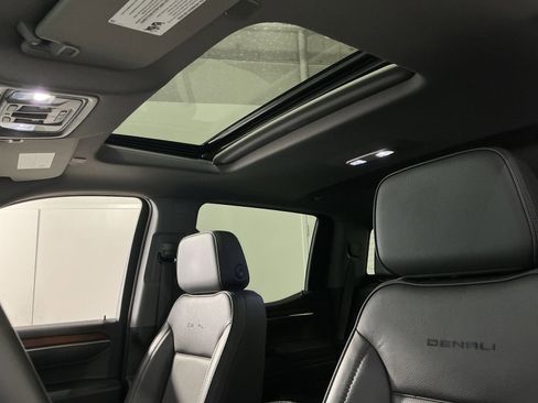 Used 2023 GMC Sierra 1500 Denali w/ Denali Reserve Package image 32