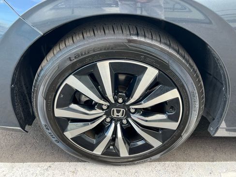 Used 2023 Honda Civic EX-L image 17