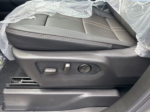 New 2026 Chevrolet Silverado 2500 High Country w/ High Country Premium Package AWD/4WD image 12