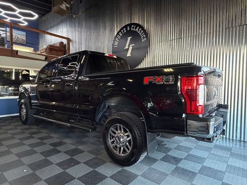 Used 2019 Ford F350 Lariat w/ Lariat Ultimate Package AWD/4WD image 3