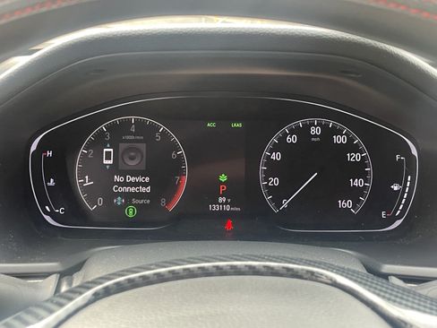 Used 2018 Honda Accord Sport image 9