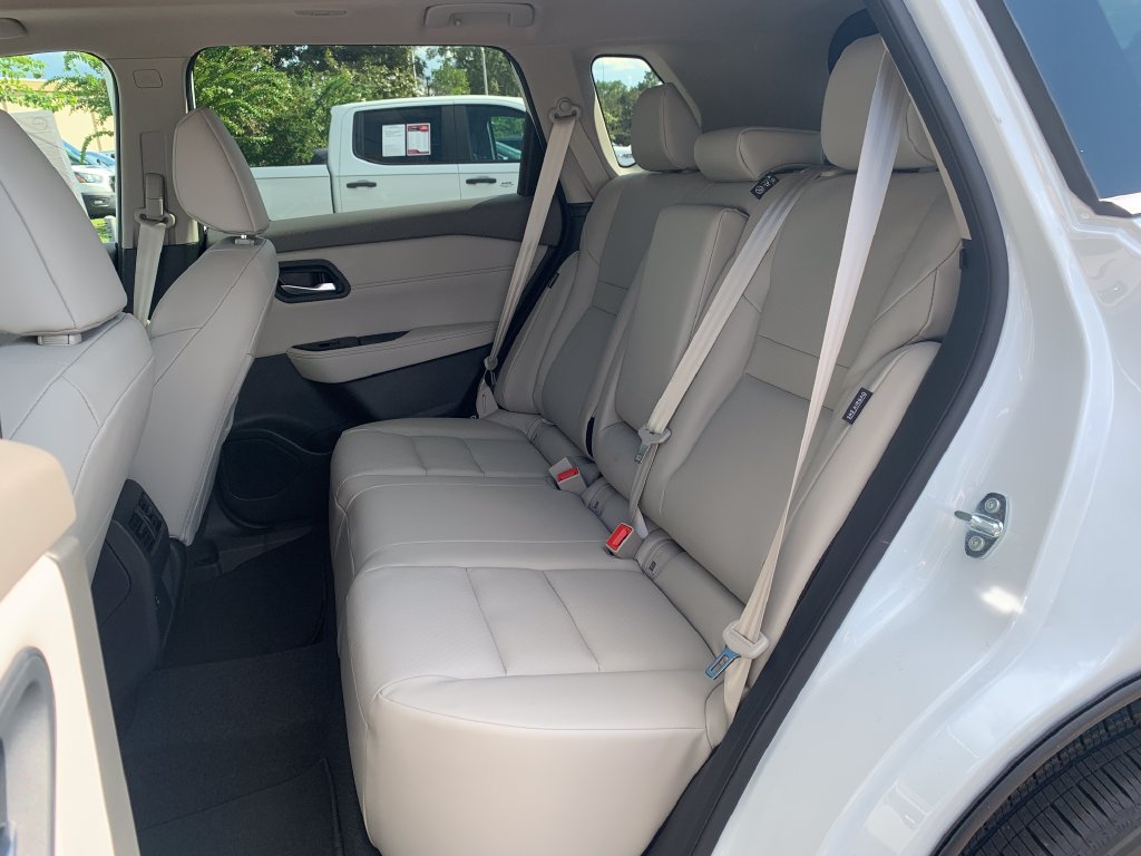 New 2026 Nissan Rogue Dark Armor FWD image 25