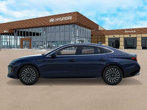 New 2026 Hyundai Sonata SEL FWD image 3