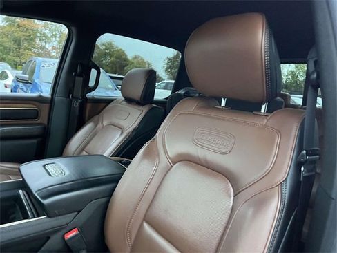 Used 2022 RAM 1500 Limited image 13