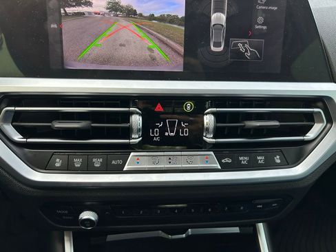 Used 2022 BMW M4 Base w/ Executive Package image 25