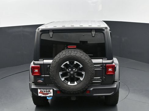 Used 2024 Jeep Wrangler Unlimited Rubicon 4xe AWD/4WD image 31