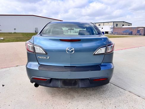 Used 2010 MAZDA MAZDA3 i Touring FWD image 5