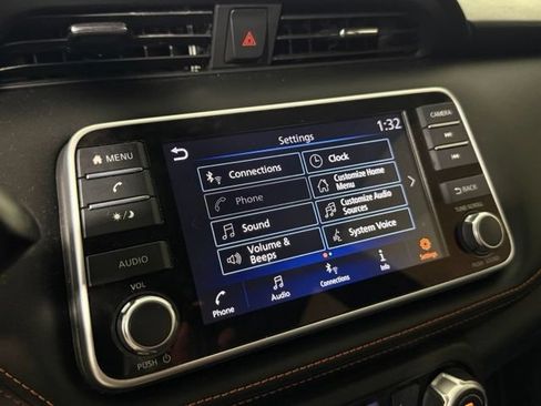 Used 2020 Nissan Kicks SR w/ SR Premium Package FWD image 21