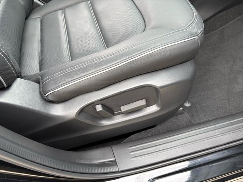 Used 2025 MAZDA CX-5 AWD 2.5 S w/ Preferred Package image 43