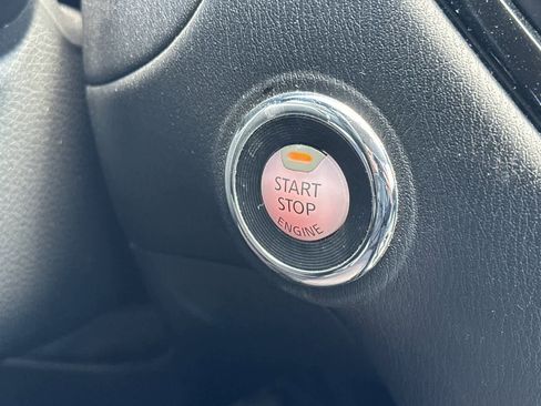 Used 2017 Nissan Pathfinder SV w/ Cargo Package image 25