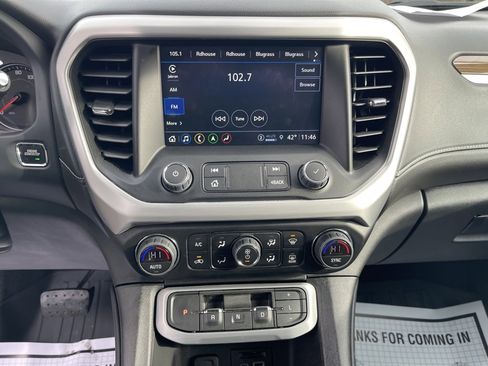 Used 2023 GMC Acadia SLE w/ Driver Convenience Package image 23