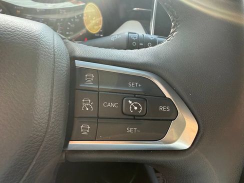 Used 2024 Jeep Compass Limited AWD/4WD image 19