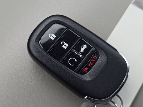 Certified 2023 Honda Accord EX image 32