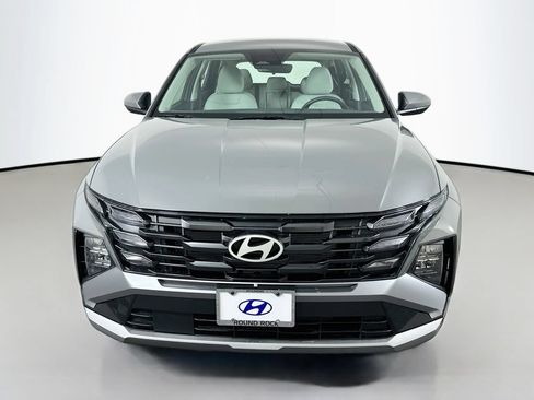 New 2026 Hyundai Tucson SE FWD image 2