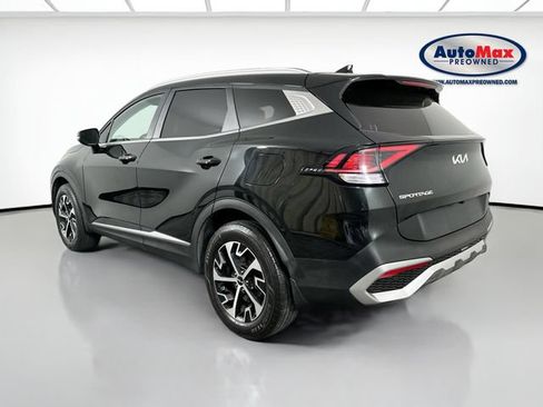 Used 2023 Kia Sportage EX AWD/4WD image 5