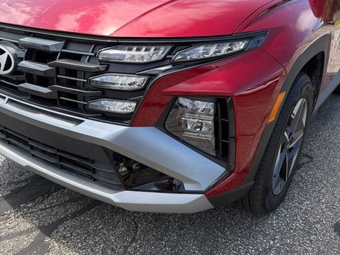 Certified 2025 Hyundai Tucson SEL AWD/4WD image 9