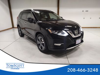 Used 2017 Nissan Rogue SL w/ SL Premium Package