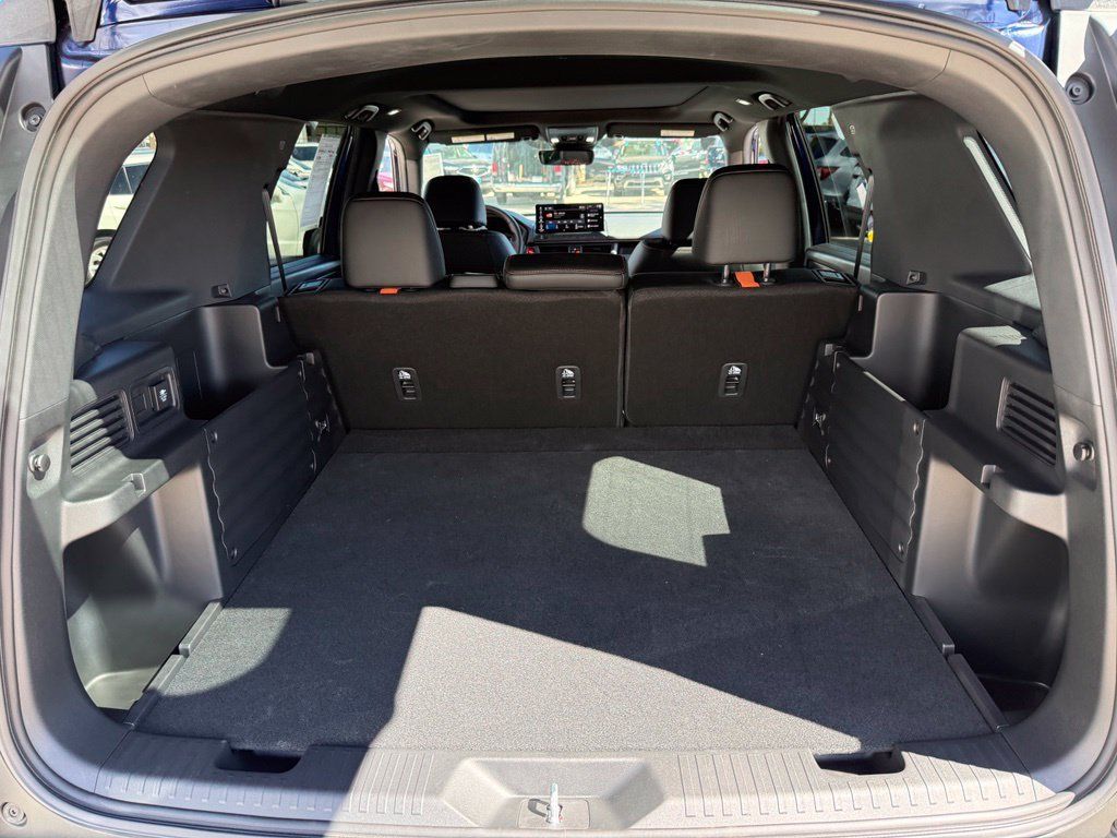 Certified 2026 Honda Passport TrailSport image 14