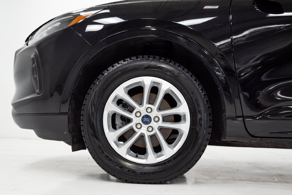 Used 2023 Ford Escape ST-Line Select w/ Tech Pack #2 AWD/4WD image 30