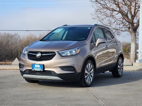 Used 2018 Buick Encore Preferred image 3