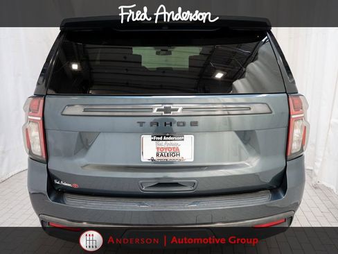 Used 2021 Chevrolet Tahoe Z71 w/ Luxury Package AWD/4WD image 5