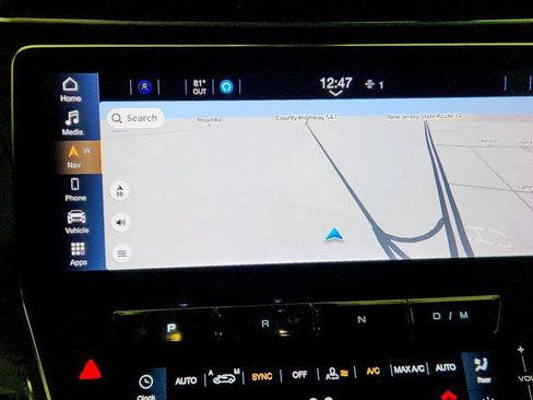 Used 2023 Maserati Grecale Trofeo AWD/4WD image 18