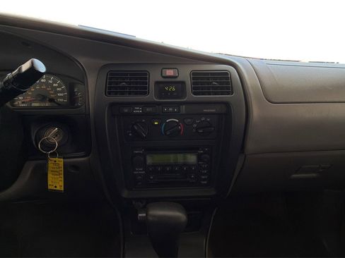 Used 2002 Toyota 4Runner SR5 image 25