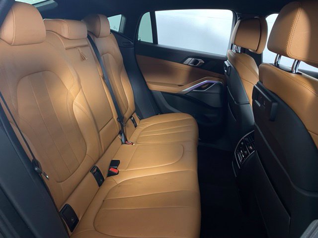 Used 2021 BMW X6 xDrive40i w/ M Sport Package AWD/4WD image 17