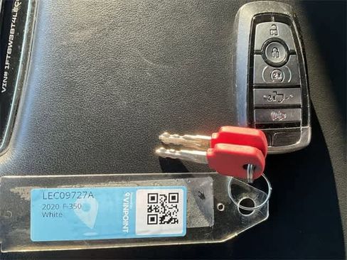 Used 2020 Ford F350 Limited image 21