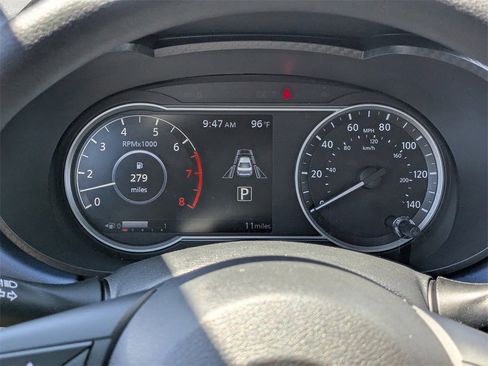 New 2025 Nissan Versa SV w/ Trunk Package image 29