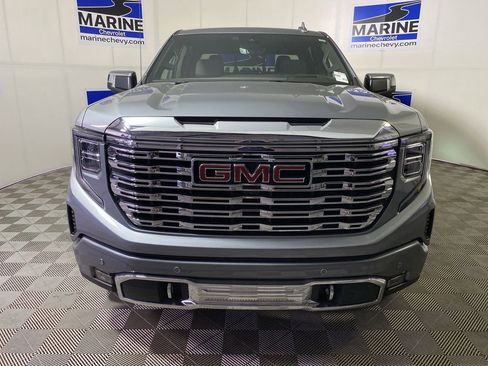 Used 2024 GMC Sierra 1500 Denali w/ Technology Package AWD/4WD image 12