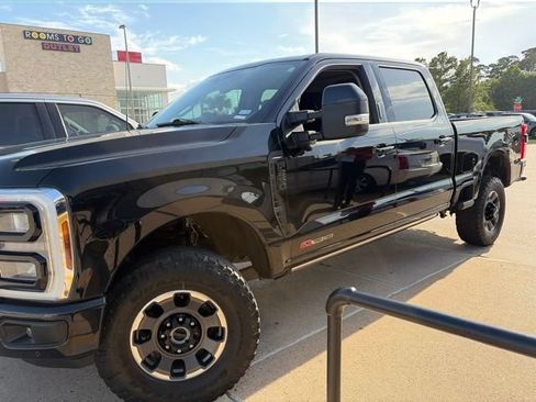 Used 2024 Ford F250 Lariat w/ Lariat Ultimate Package AWD/4WD image 26