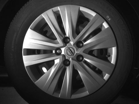 Used 2025 Nissan Sentra S image 15