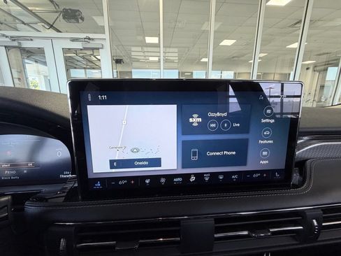 Used 2023 Lincoln Corsair Reserve w/ Equipment Group 201A AWD/4WD image 28