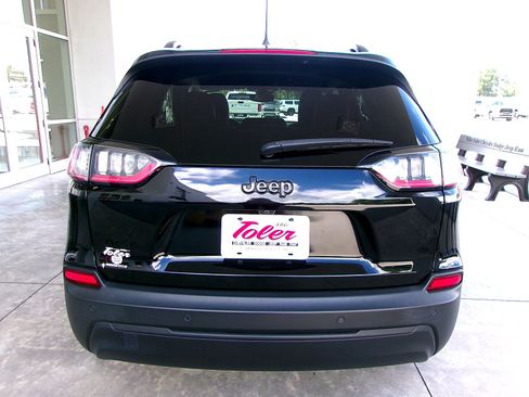 Used 2023 Jeep Cherokee Altitude Lux AWD/4WD image 21