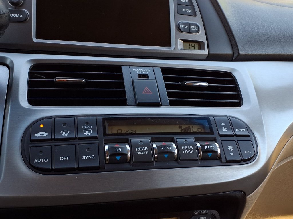 Used 2008 Honda Odyssey EX-L image 10