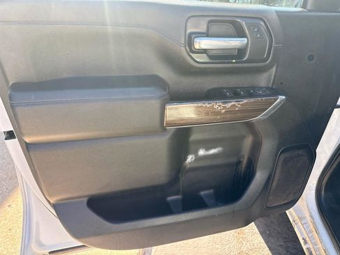 Used 2022 Chevrolet Silverado 2500 LT w/ Convenience Package image 20