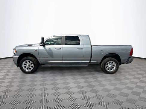 Used 2020 RAM 3500 Big Horn w/ Level 1 Equipment Group AWD/4WD image 9
