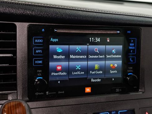 Used 2017 Toyota Sienna Limited Premium w/ Outdoor Package image 20