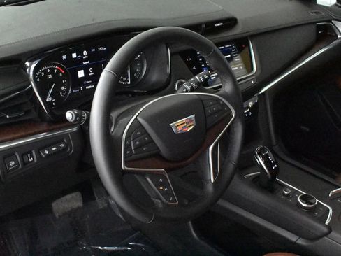 Certified 2024 Cadillac XT5 Premium Luxury w/ Technology Package image 29