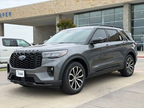 New 2026 Ford Explorer ST-Line w/ Premium Package RWD image 47