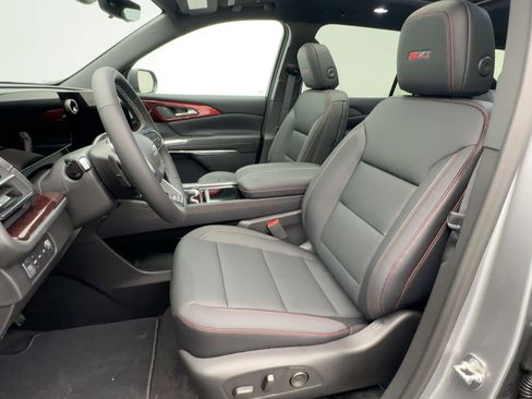 New 2026 Chevrolet Traverse Z71 w/ Driver Confidence Package image 5