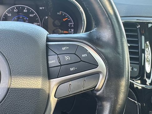 Used 2021 Jeep Grand Cherokee Limited w/ Luxury Group II AWD/4WD image 18