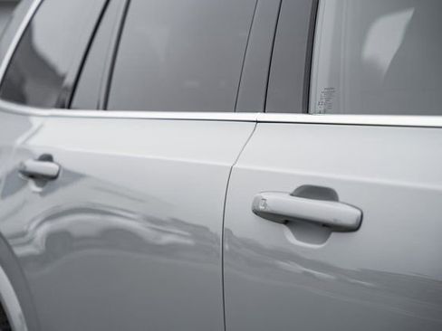 New 2026 Volvo XC90 B6 Plus w/ Protection Package Premier image 15