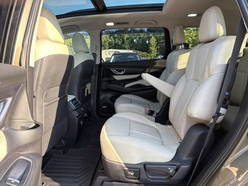 Certified 2023 Subaru Ascent Limited w/ Technology Package AWD/4WD image 18