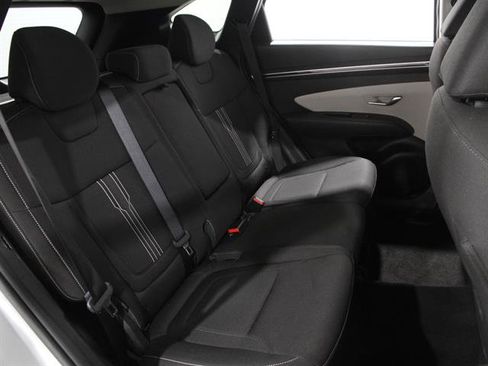 Used 2023 Hyundai Tucson SEL image 16