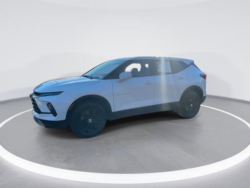 Used 2024 Chevrolet Blazer LT image 5