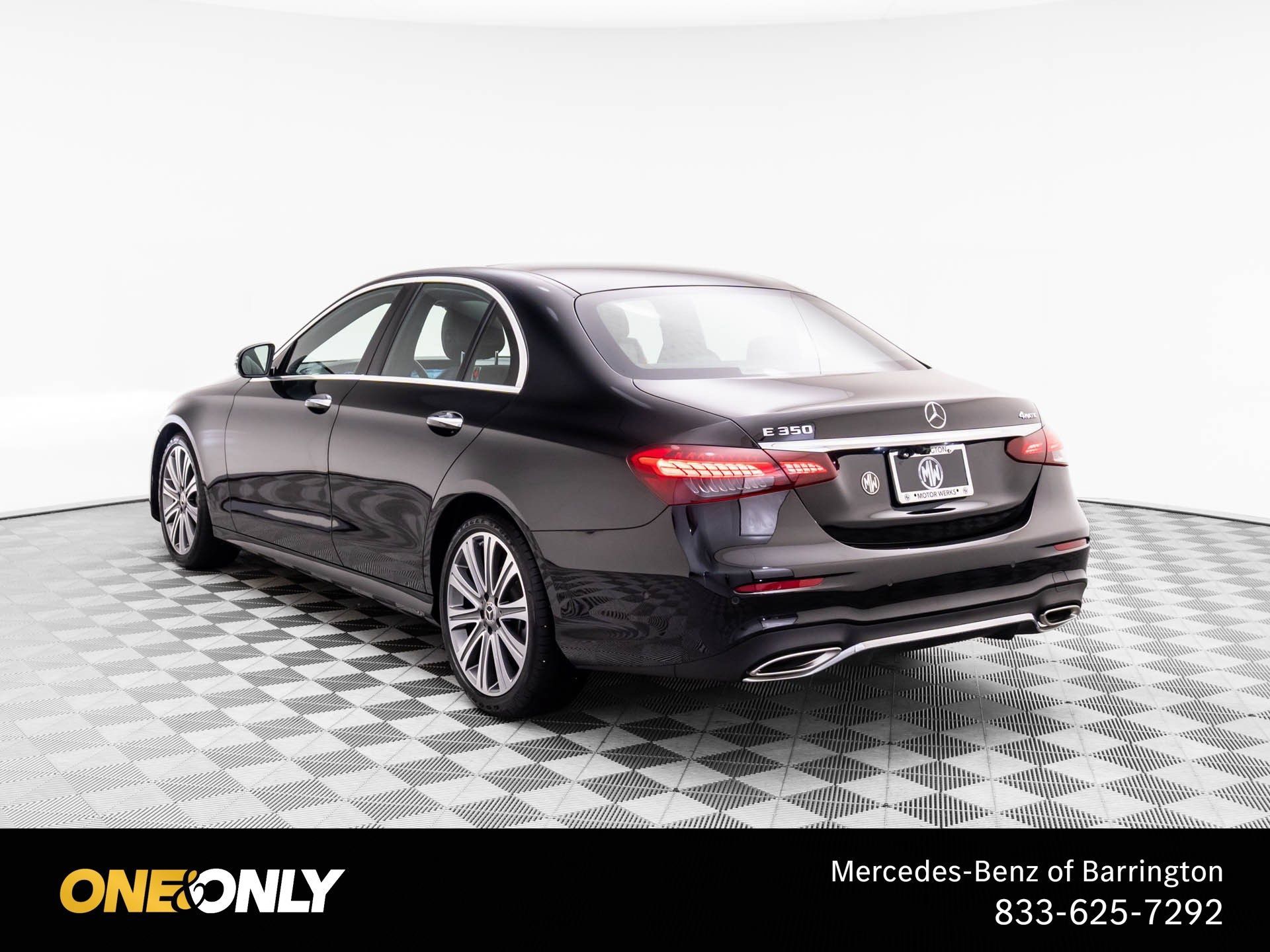 Used 2021 Mercedes-Benz E 350 4MATIC Sedan image 3
